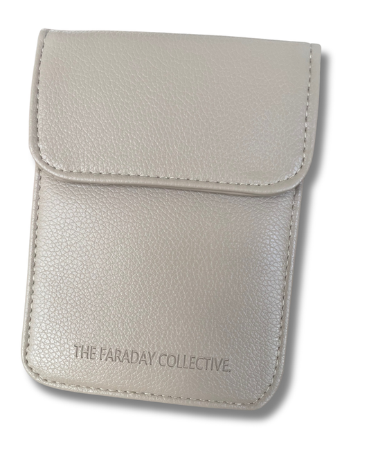 Signal Blocking Pouch Clara - Taupe