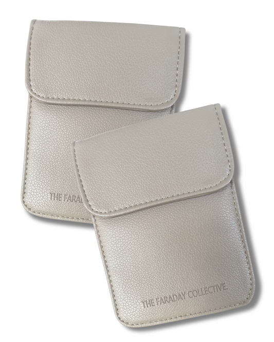 Signal Blocking Pouch Clara - Taupe (Duo)