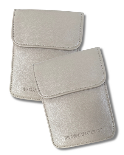 Signal Blocking Pouch Clara - Taupe (Duo)