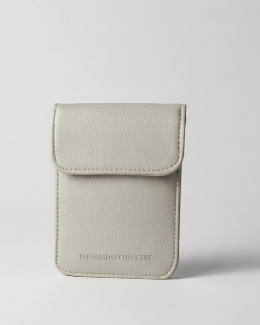 Signal Blocking Pouch Clara - Taupe